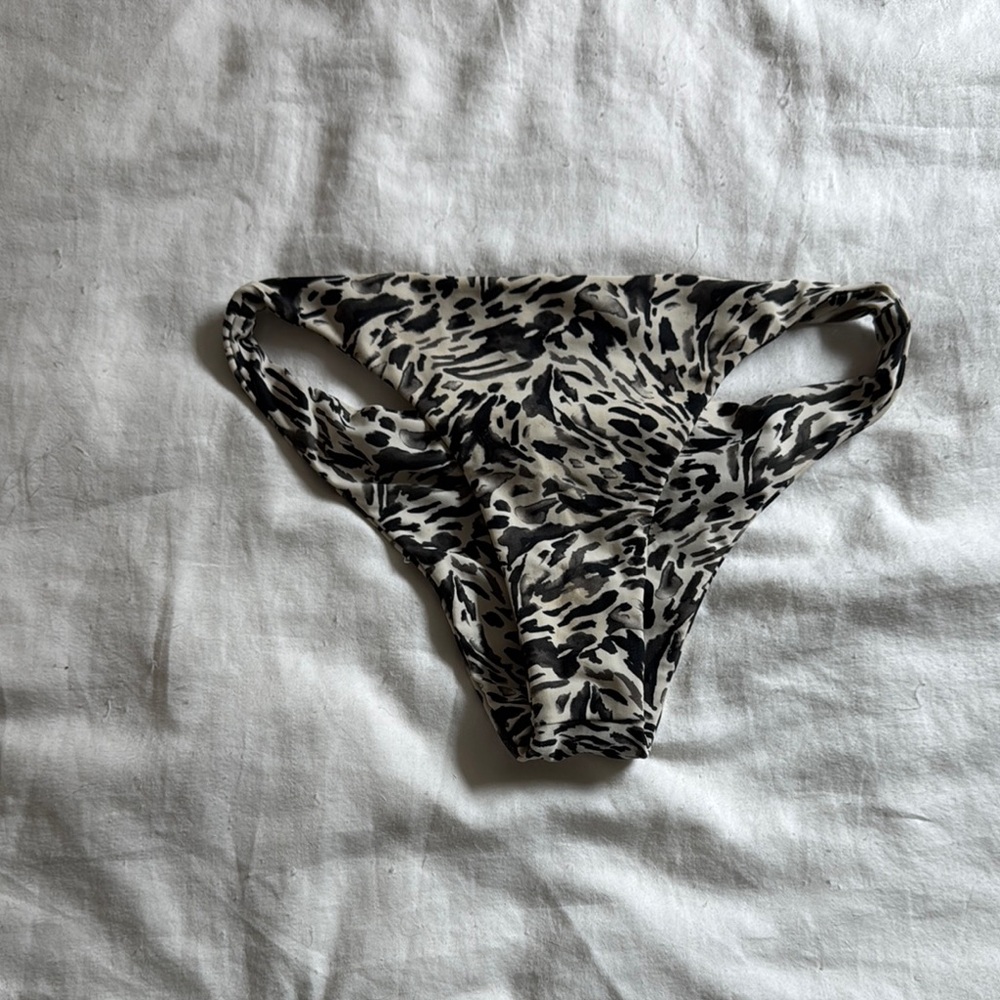 Mikoh Black and White Bikini Bottom 🖤